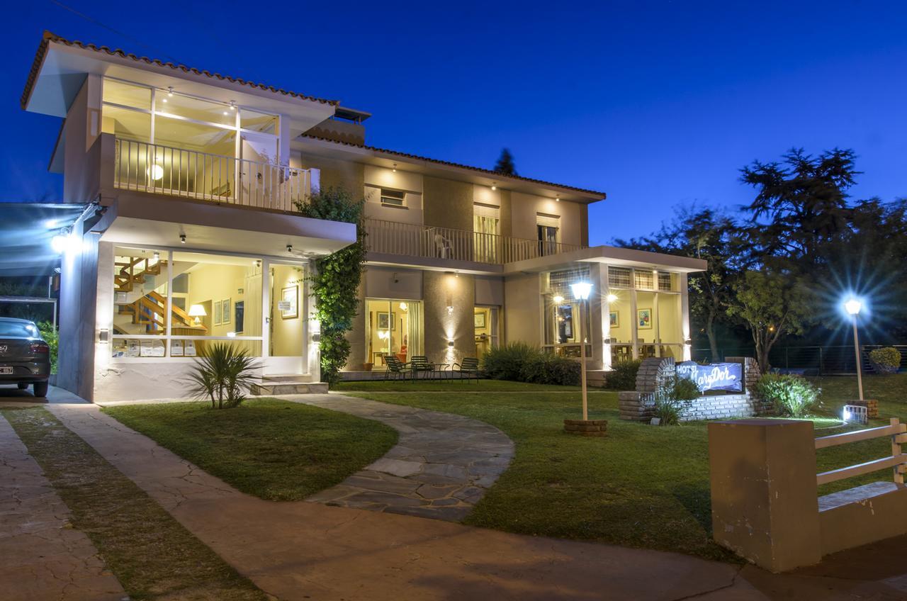 Hotel Marydor La Falda Exterior photo